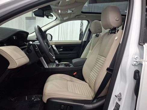 Certified 2025 Land Rover Discovery Sport S AWD/4WD image 13
