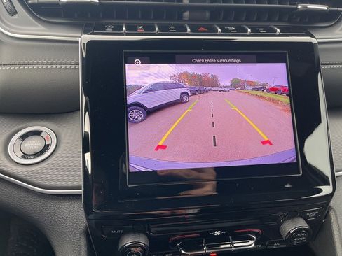 New 2025 Jeep Grand Cherokee 4WD image 25