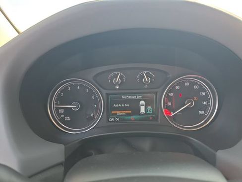 Used 2018 Buick Enclave Premium FWD image 21