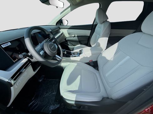 Certified 2026 Hyundai Tucson SEL Plus FWD image 14