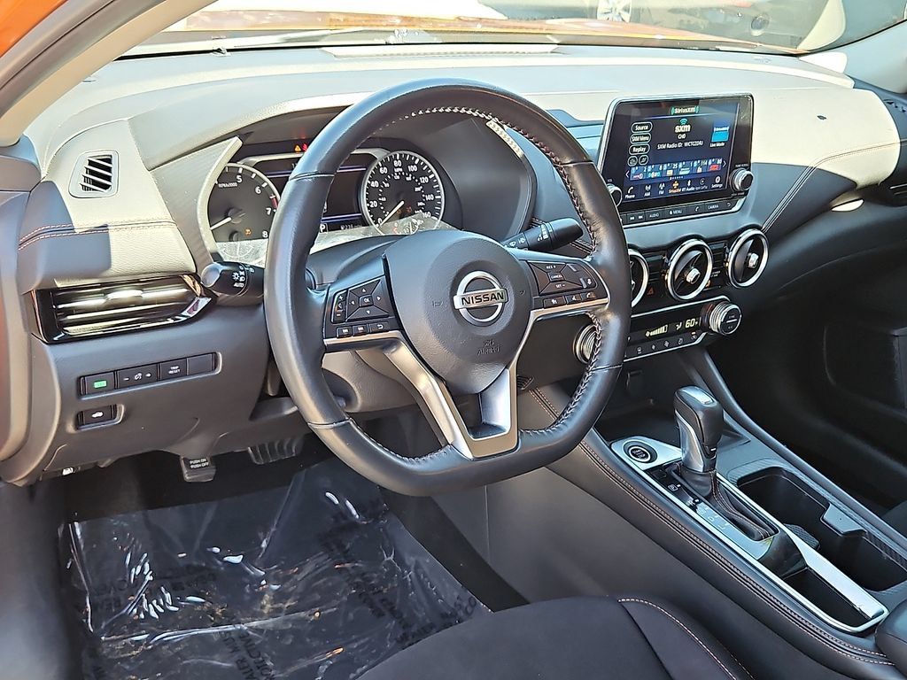 Used 2022 Nissan Sentra SR FWD image 26