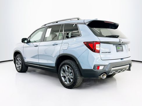 Used 2024 Honda Passport TrailSport image 5