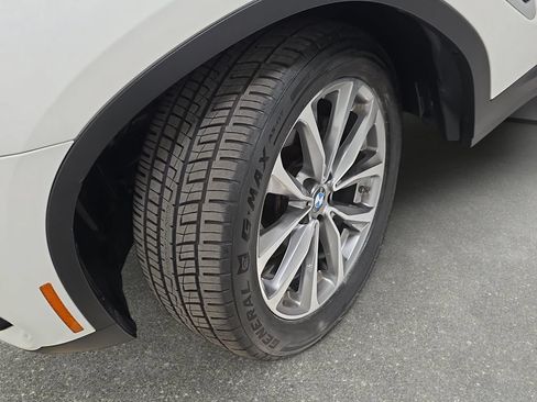 Used 2019 BMW X3 xDrive30i w/ Driving Assistance Package AWD/4WD image 27