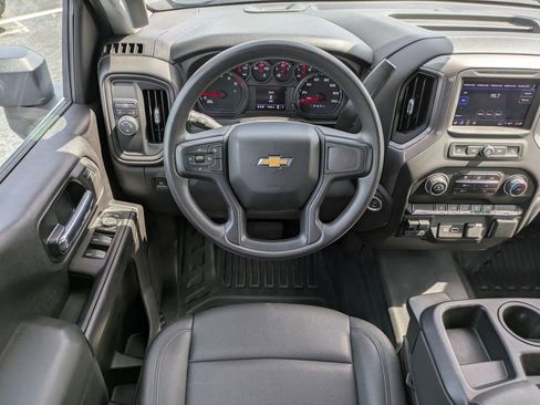 Used 2024 Chevrolet Silverado 2500 W/T w/ WT Convenience Package image 16