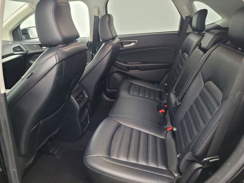 Used 2023 Ford Edge SEL image 18