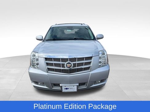 Used 2013 Cadillac Escalade ESV Platinum image 10