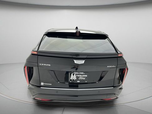 Used 2024 Cadillac Lyriq Tech w/ Driver Assist Package AWD/4WD image 7