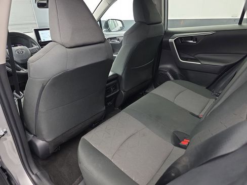 Used 2024 Toyota RAV4 XLE image 41