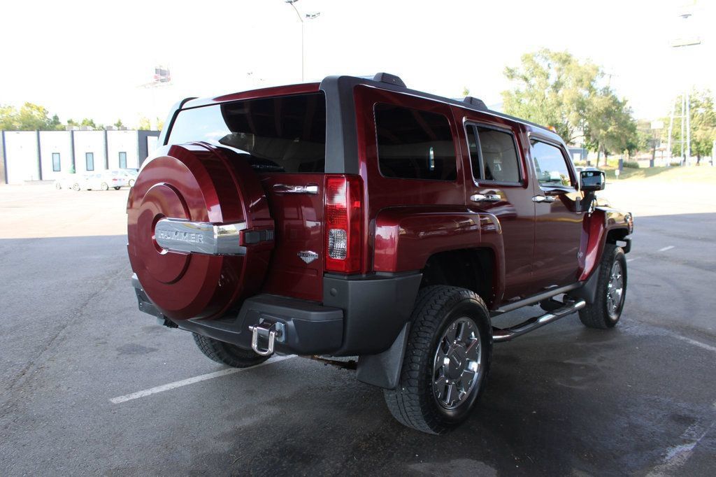 Used 2008 HUMMER H3 Alpha AWD/4WD image 6