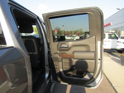 Used 2022 GMC Sierra 1500 Elevation AWD/4WD image 12
