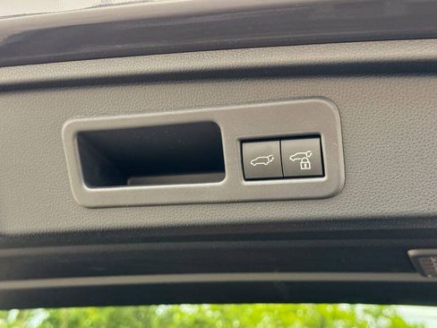 Used 2025 Toyota 4Runner 4WD image 18