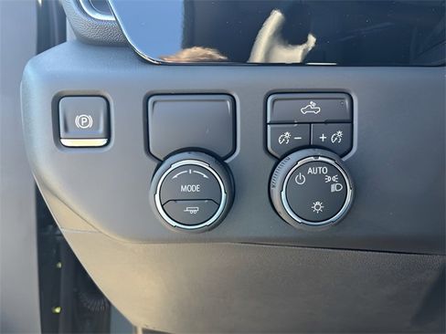 New 2026 Chevrolet Silverado 1500 LT w/ Leather Package image 21