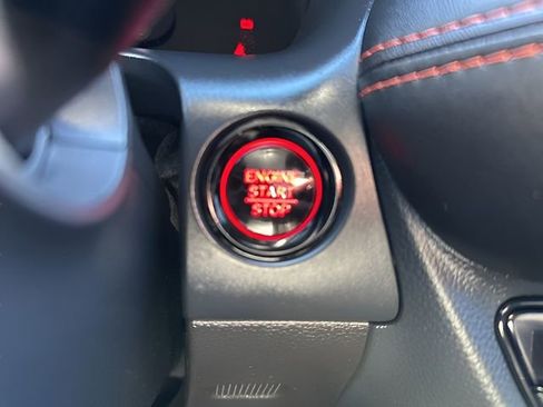 Used 2025 Honda HR-V Sport image 17