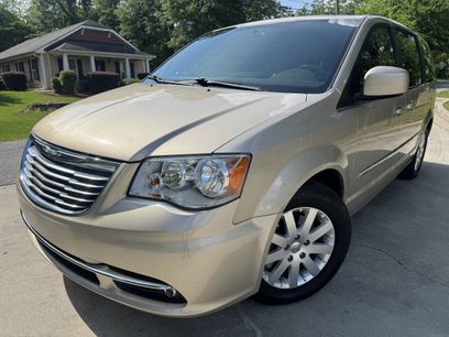 Used 2016 Chrysler Town & Country Touring