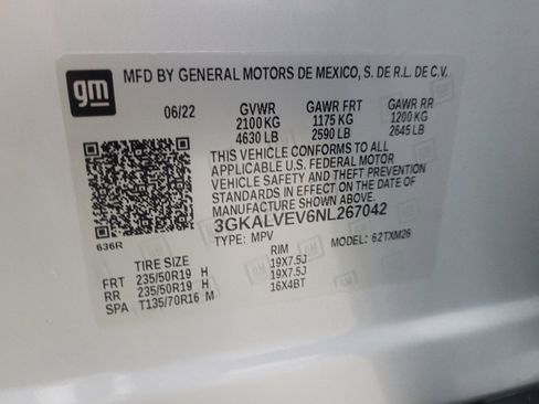 Used 2022 GMC Terrain SLT w/ Elevation Edition image 33