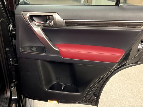 Certified 2023 Lexus GX 460 Premium w/ Premium Package image 21