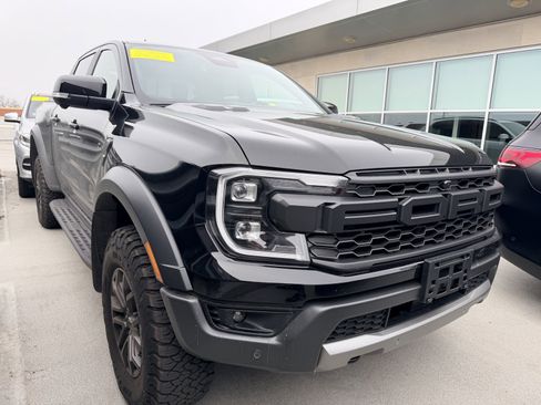 Used 2025 Ford Ranger Raptor image 2