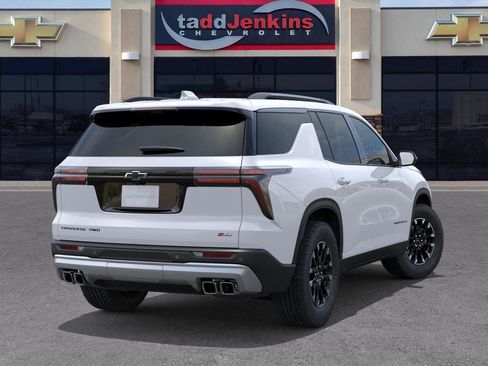 New 2026 Chevrolet Traverse Z71 w/ Enhanced Driving Package image 4