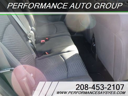Used 2018 Dodge Journey SE image 11