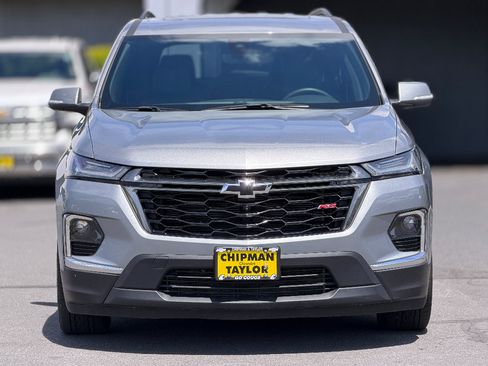 Used 2023 Chevrolet Traverse RS w/ LPO, Floor Liner Package AWD/4WD image 17
