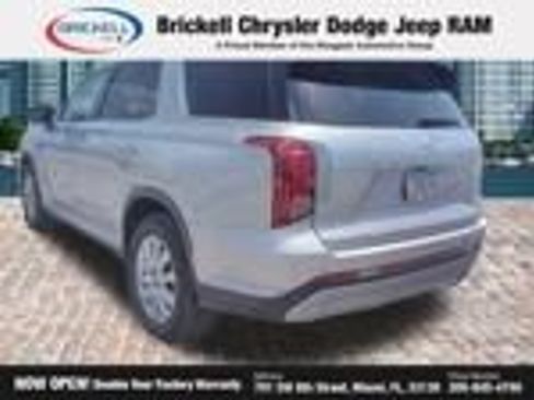 Used 2025 Hyundai Palisade SEL FWD image 21