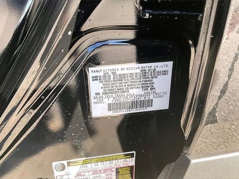 New 2026 Nissan Kicks SR w/ SR Premium Package image 8