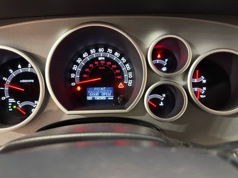 Used 2015 Toyota Sequoia Platinum image 17