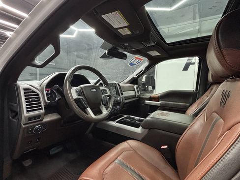Used 2019 Ford F250 King Ranch w/ King Ranch Ultimate Package AWD/4WD image 19