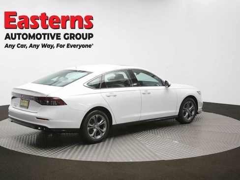 Used 2024 Honda Accord EX image 41