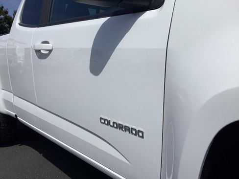 Used 2019 Chevrolet Colorado Z71 image 43