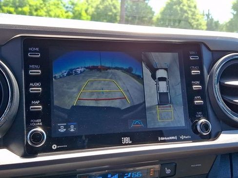 Used 2020 Toyota Tacoma Limited AWD/4WD image 24