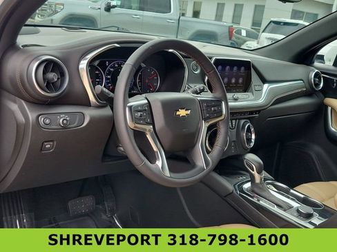 Certified 2020 Chevrolet Blazer Premier w/ Driver Confidence II Package FWD image 10
