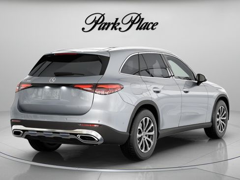 Used 2026 Mercedes-Benz GLC 300 4MATIC image 20