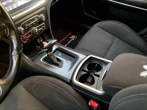 Used 2018 Dodge Charger R/T Scat Pack image 13