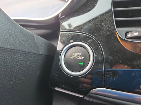 Used 2022 Buick Encore Preferred w/ Safety Package image 20