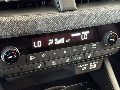 New 2026 Subaru Outback Premium AWD/4WD image 23