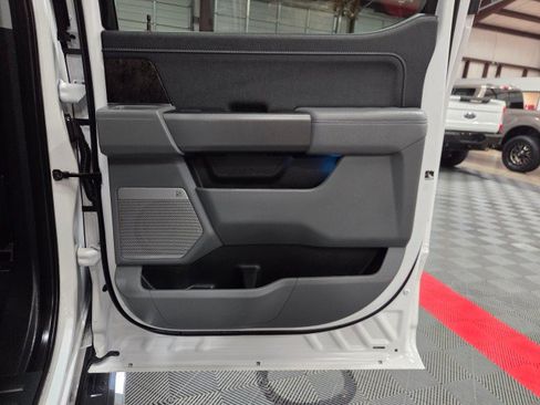 Used 2023 Ford F150 Lariat AWD/4WD image 36