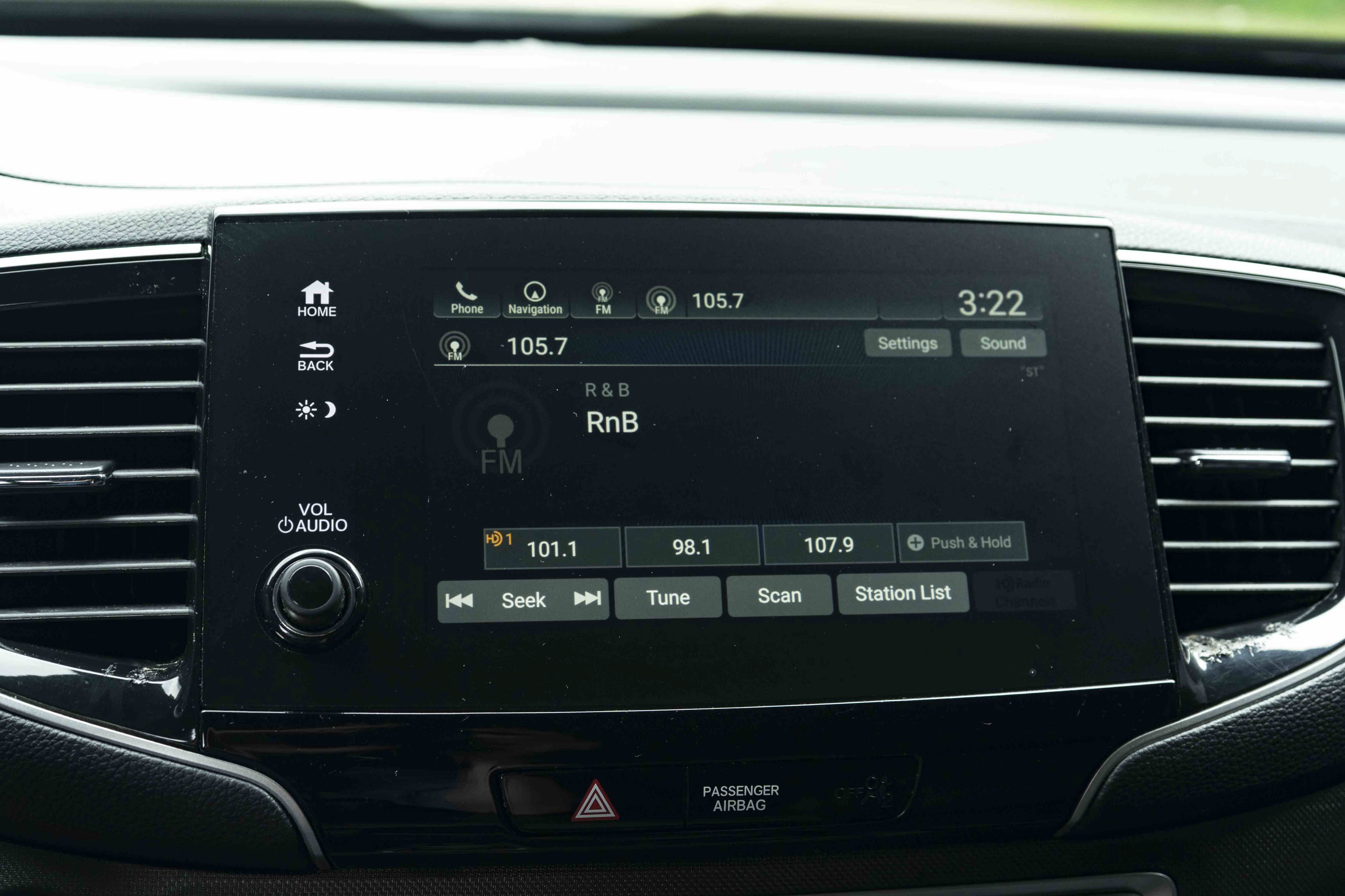 Used 2024 Honda Passport TrailSport image 30