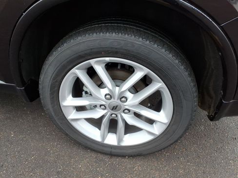 Used 2024 Dodge Durango GT image 15