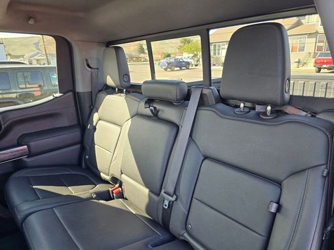Used 2022 Chevrolet Silverado 1500 LTZ AWD/4WD image 17