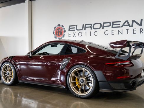 Used 2018 Porsche 911 GT2 RS RWD image 22
