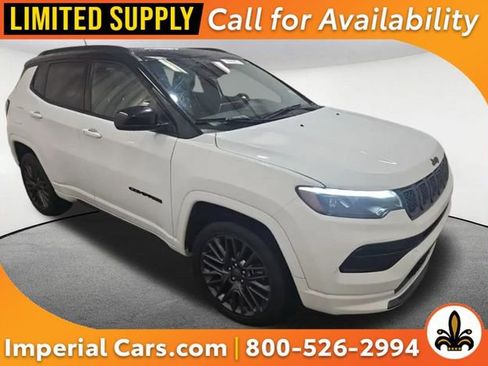 Used 2023 Jeep Compass High Altitude AWD/4WD image 1