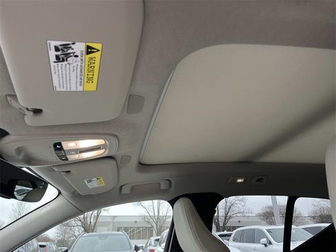 New 2026 Volvo XC40 B5 Ultra w/ Climate Package image 25