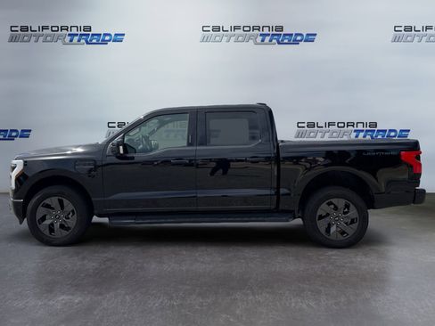 Used 2022 Ford F150 Lightning Lariat AWD/4WD image 8