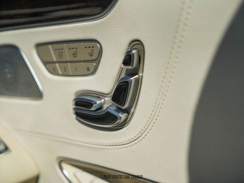 Used 2019 Mercedes-Benz S 560 Cabriolet image 61