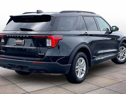 Certified 2025 Ford Explorer Active AWD/4WD image 13