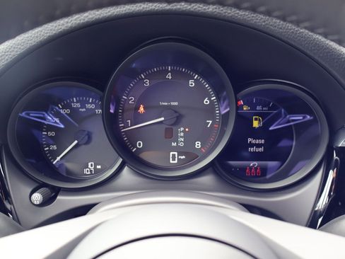 New 2026 Porsche Macan AWD/4WD image 16
