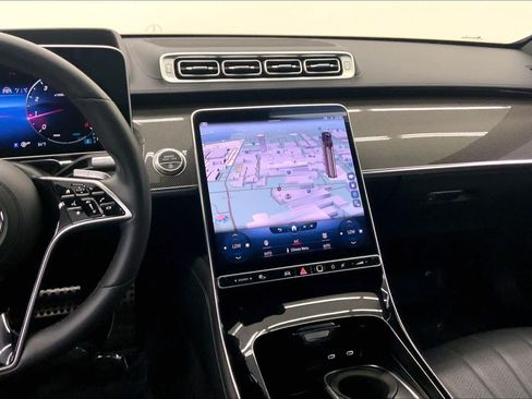 Certified 2022 Mercedes-Benz S 500 4MATIC image 25