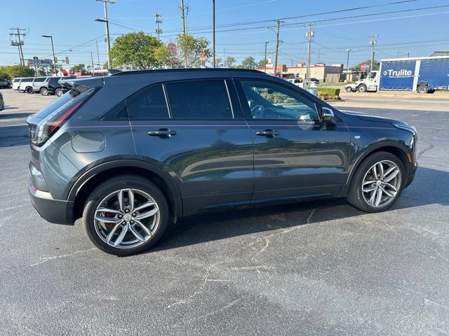 Used 2021 Cadillac XT4 Sport AWD/4WD image 5