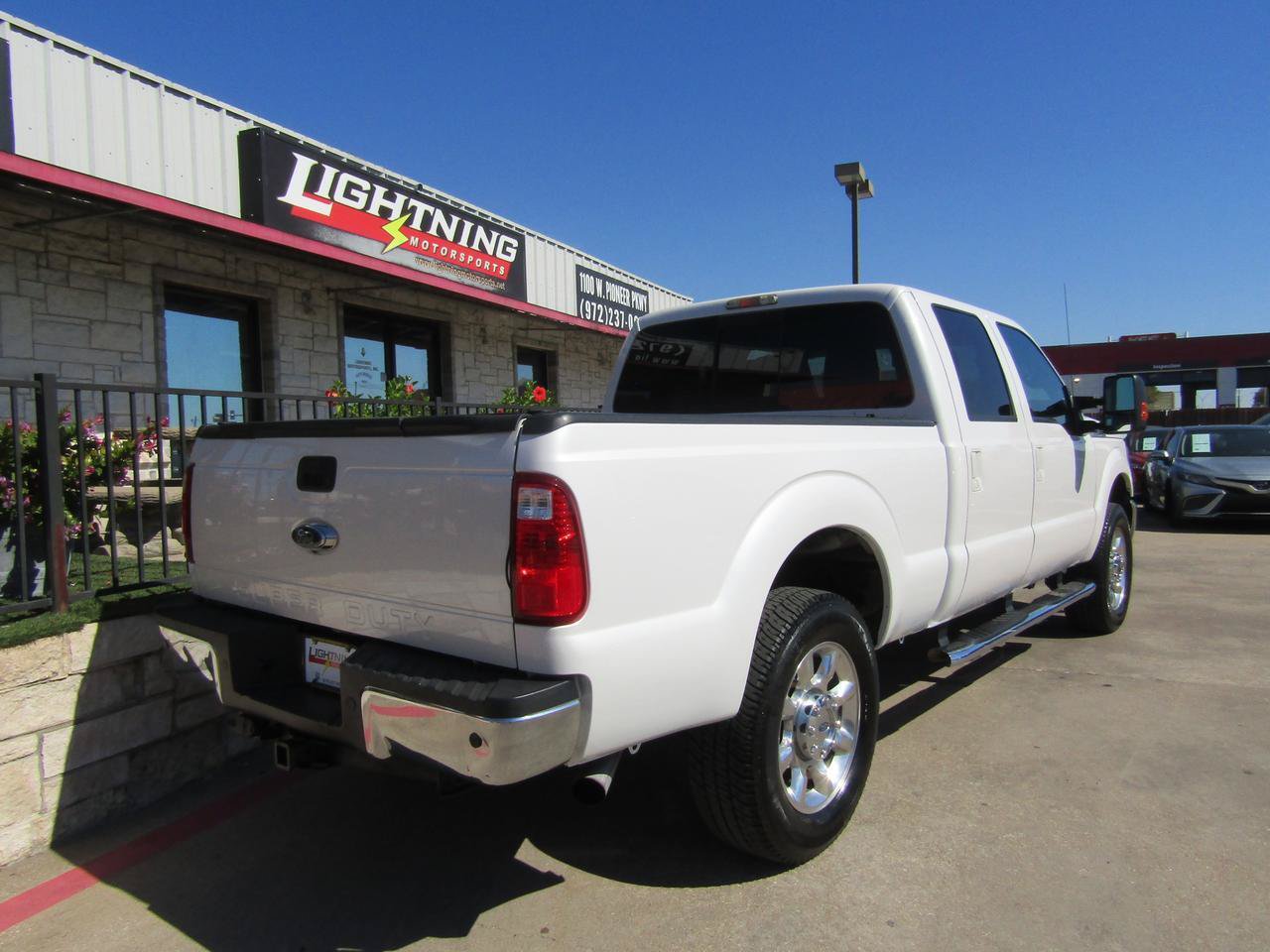Used 2016 Ford F250 Lariat w/ Lariat Interior Package AWD/4WD image 4